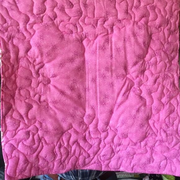 Handmade Quilted Wall Hanging - Picture 7 of 9